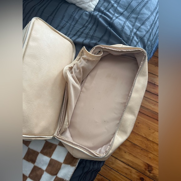 Beis Mini Weekender bag - Picture 9 of 9